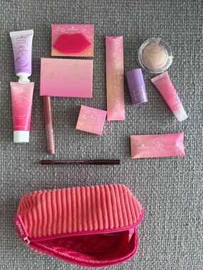 Essence Makeup Bundle New Multi Product Set Benefit Pouch